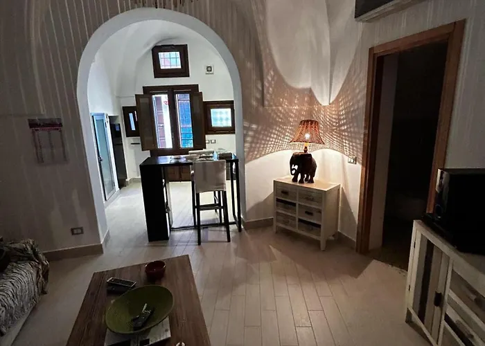 Dammuso Cristoforo Colombo Casa vacanze *